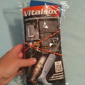 Vitalsox size large  performance & recovery compression socks